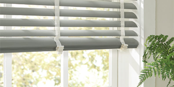 HORIZONTAL-BLINDS-2