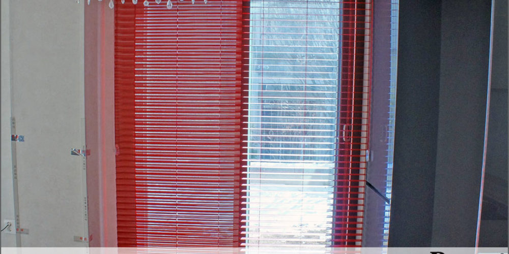 Venetion-Blinds-image_03_02-1